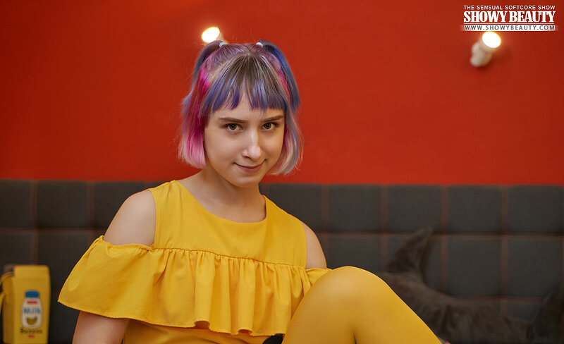 Полина, 21